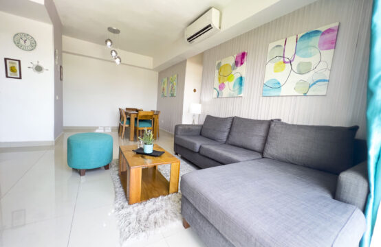 !¡APARTAMENTO EN SEPTIMO NIVEL, COMPLETAMENTE AMUEBLADO, CON VISTA AL MAR, DESDE LA TERRAZA!!