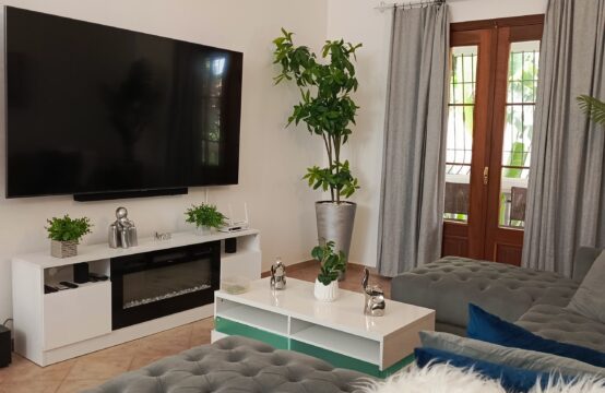 AMPLIO APARTAMENTO CERCA DE LA PLAYA