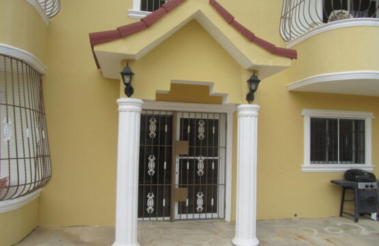 APARTAMENTO EN SEGUNDO NIVEL 2 HABITACIONES, 2 BAÑOS EN BOCA CHICA