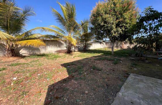 EDIFICIO DE  4 APARTAMENTOS EN BOCA CHICA