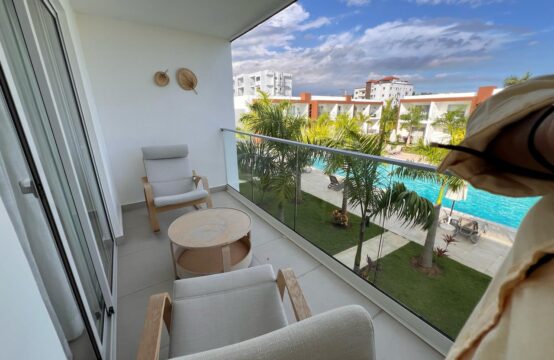 VILLA EN PRIMER NIVEL, AMUEBLADA  EN BOCA CHICA