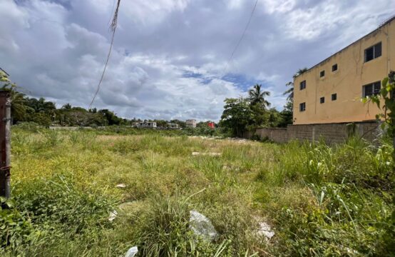 GRAN OPORTUNIDAD &#8230; SOLAR EN VENTA 5,400 M2 EN BOCA CHICA